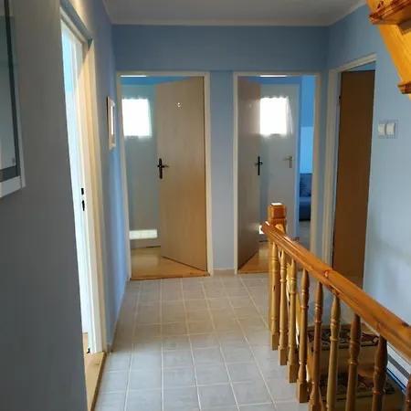 Familia Проживание в семье *